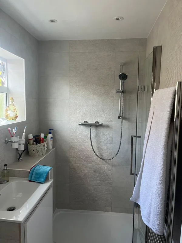 Shower installation, Purley
